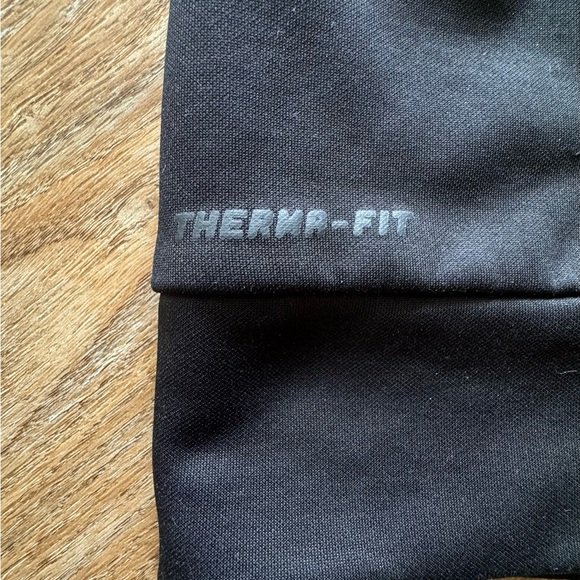 Hoody - Picture 10 of 10